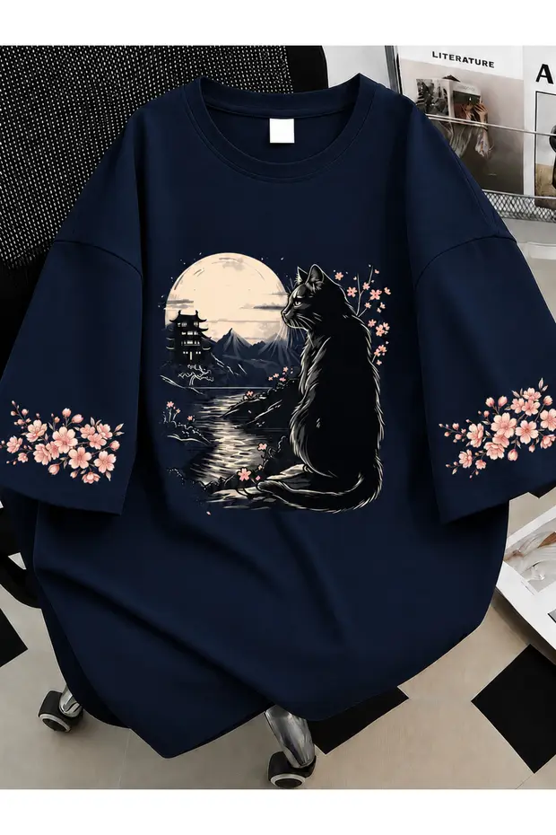 Kadın Black Cat Renkli Özel Baskılı Oversize Sıfır Yaka Penye T-Shirt